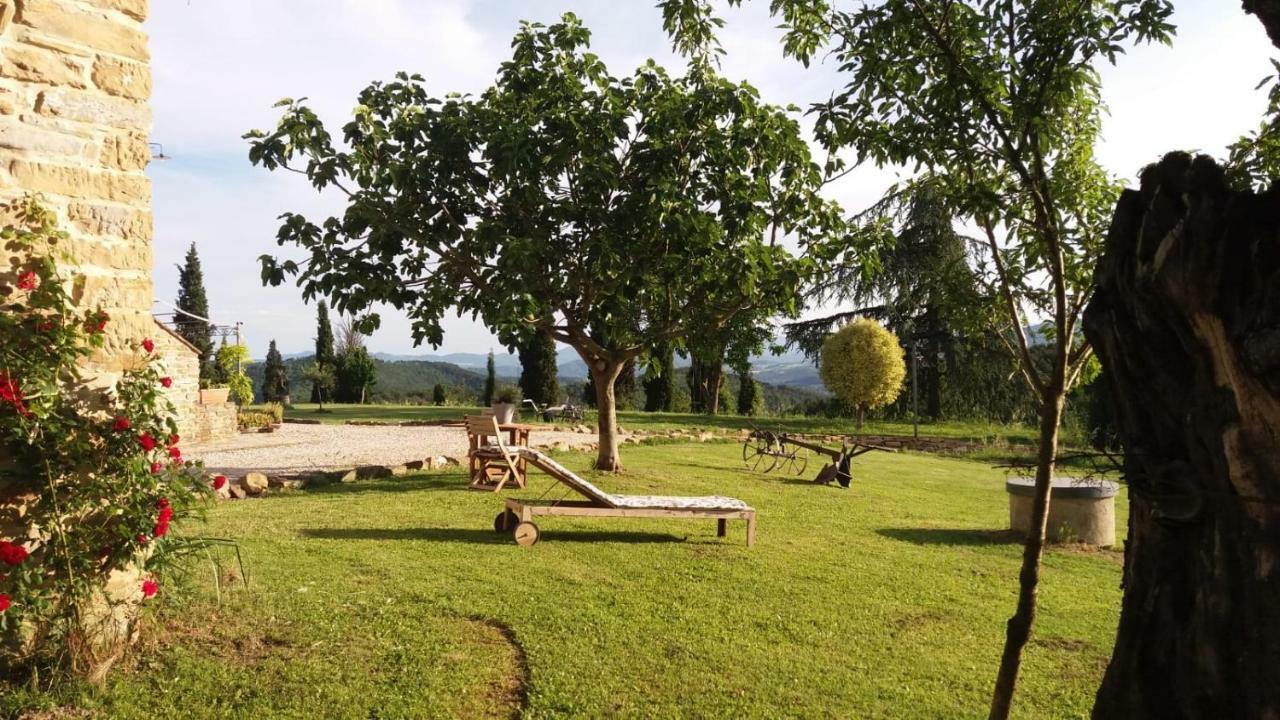 ホテル Le Terre Di Caprano チッタ・ディ・カステッロ エクステリア 写真